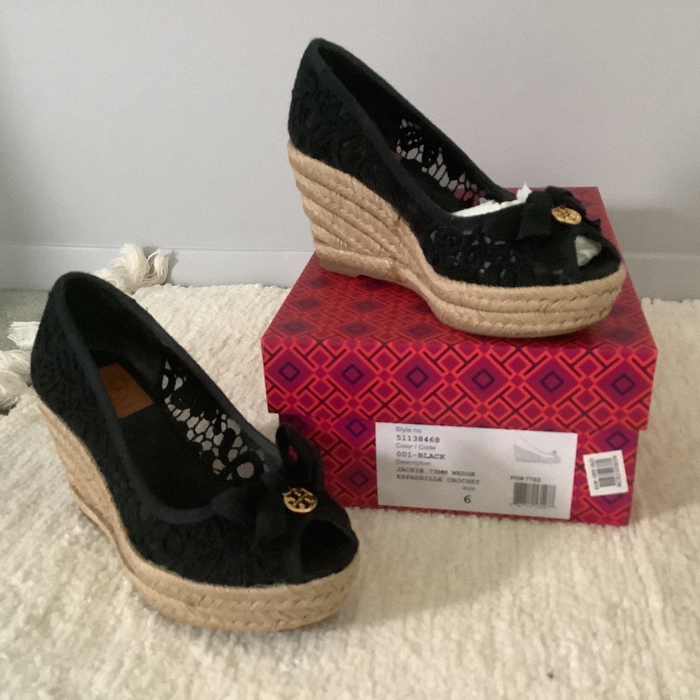 NWT Tory Burch espadrilles black size 6